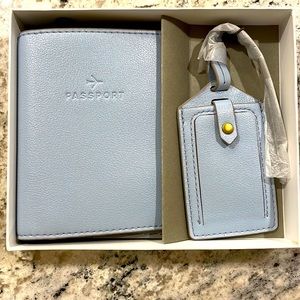 NEW Fossil Passport Case + Luggage Tag